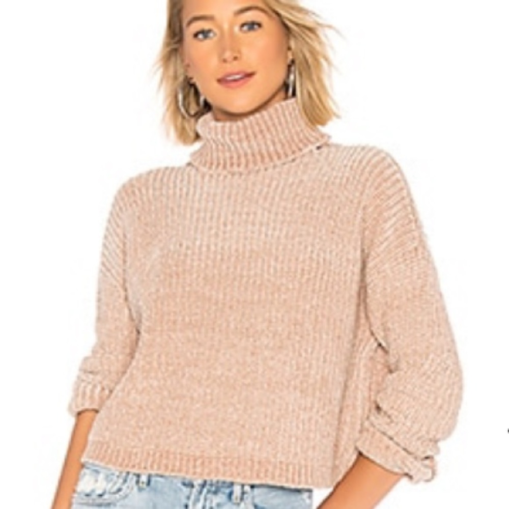 Great condition Blank NYC chunky sweater! Size XS, but roomy!